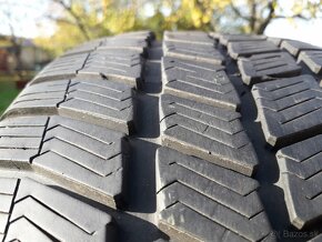 225/45 r17 zimne pneumatiky - 2