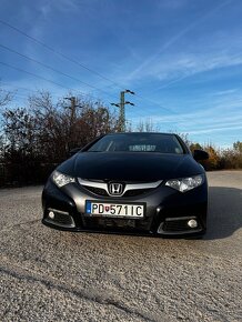 Honda Civic 1.8 Benzín Sport i-VTEC 104 kW - 2