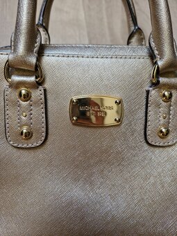 Michael Kors zlata pale gold kabelka - 2