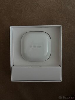 Samsung Galaxy Buds FE grafitové - 2