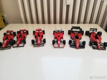 1:24 Bburago 6ks  Formula 1 FERRARI - 2