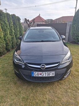 Opel Astra J 2015  1,6TDCi 100kw ( combi) - 2