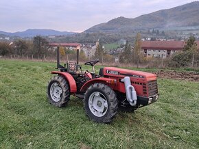 Antonio Carraro Bitrac HS  traktor 4x4 - 2