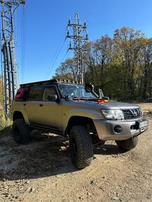 Nissan Patrol Y61 Wagon - 2