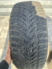 Predam 215/55 R16 zimne pneumatiky - 2