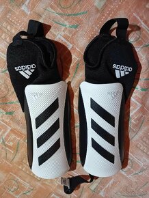 futbalove chrániče ADIDAS - 2