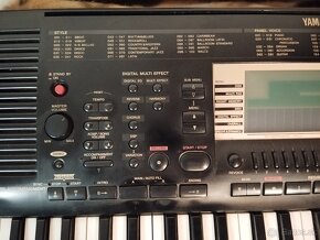 Syntetizátor Yamaha PSR-730 - 2