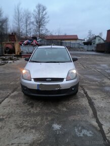 Ford fiesta - 2