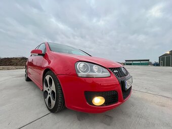 Volkswagen golf GTI 2.0tfsi - 2