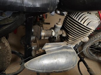 Motor jawa 250/559 - 2