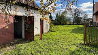 REZERVOVANÉ   STARÝ RODINNÝ DOM S POZEMKOM predaj - Nižná - 2