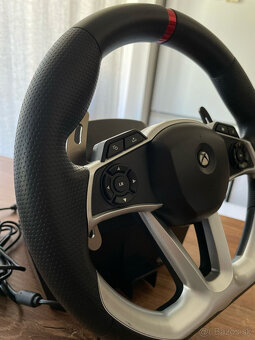 Predám Hori Force Feedback Racing Wheel DLX PC/XBOX - 2