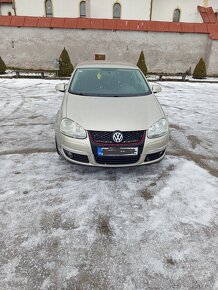 Predám Volkswagen Jetta 1.9tdi DSG Gt edition rv2009 - 2