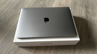 MacBook Pro 13 palcový 2019 - 2