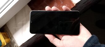 vimenim uplne novi xiaomi mi9 se za ini telefon - 2