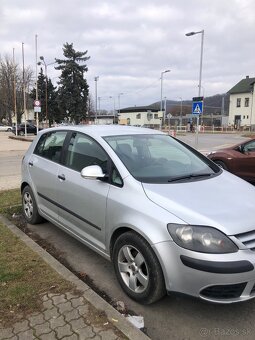 Predám golf plus benzín 1.4 55 KW - 2