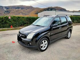 Suzuki Ignis, subaru justy,1.3 4x4 2005 čierna farba - 2