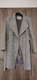 Sivý zimný kabát Orsay - 2