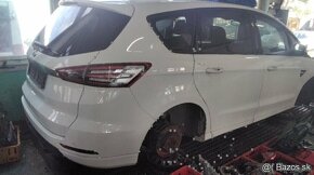 FORD S-MAX 2.0 TDCI 2016 predám DVERE, PIATE DVERE, Zadné sv - 2