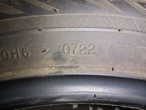 235/55R18 - 2