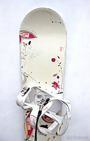 DÁMSKY SNOWBOARD K2 144CM + K2 VIAZANIE - 2