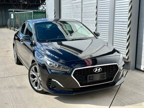 Hyundai i30 Fastback 1.4 T-GDi Style 103 kW DCT 2018 - 2