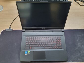 Herný notebook MSI Katana GF76 12UC - 2