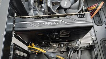 Grafická karta Sapphire Radeon RX 570 4GB - 2