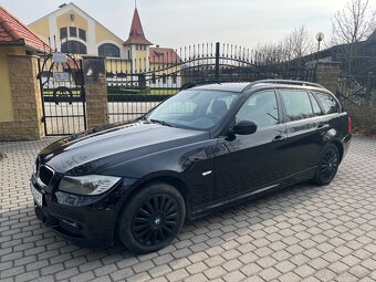 BMW Rad 3 Touring 318d A/T - 2