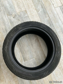 Letne pneu Nokian 235/45 R18 rv2022 - 2