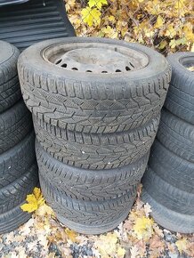 10. Sada zimních pneu 215/55 R16 vč disků 5x108 - 2