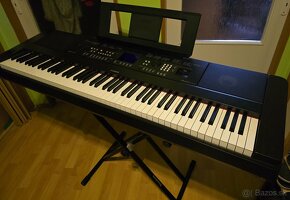 Yamaha klavesy DGX-650 Black - 2