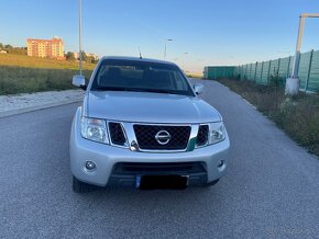 Nissan Navara d40 2.5 dci automat - 2