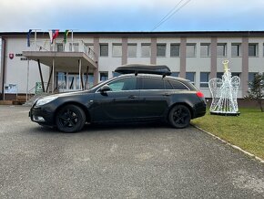 Opel Insignia BiTurbo 2.0 cdti 195k sportstourer - 2