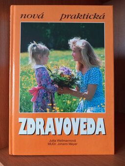 Nová praktická Zdravoveda - vydanie z 1996, krásny stav - 2