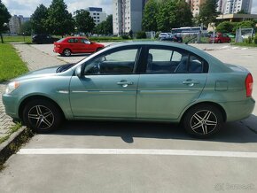 Hyundai Accent 2008 1.4 benzín 71kW, manuál - 2