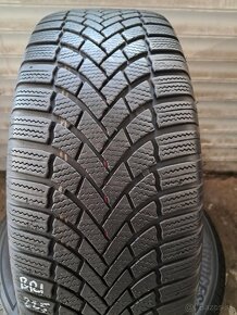 Bridgestone zimné 225/60/R17 - 2