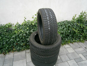 Predám 4x zimné pneu Goodyear 205/50 R17 93HXL - 2