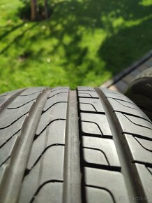 225/50 r18 - 2