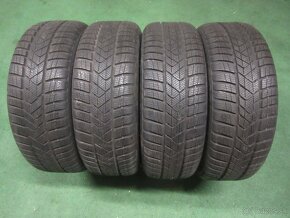 R17 Zimná sada GOLF rozteč 5x112 205/50R17 PIRELLI dezén 8mm - 2