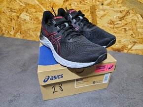 ASICS gel excite 8 comfort amplifoam veľ. 8,5 43,5 27,5CM - 2