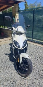 Aprilia Sportcity 125 - 2