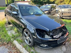 Rozpredám na diely Mercedes C200 W204 2.2 CDI 646.811 - 2