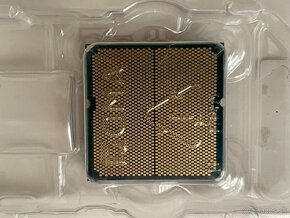 AMD Ryzen 9 7950X3D (16 jadrovy 32 vlakien) socket AM5 - 2