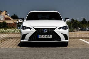 Lexus ES 300h F Sport - 2