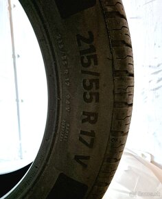 Nove letne gumy - Continental Eco Contact 6 215/55 R17 V - 2