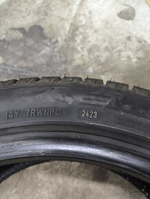 225/45 R17 zimne 2ks - 2