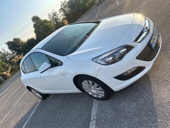 Predam Opel Astra 1.4 - 2