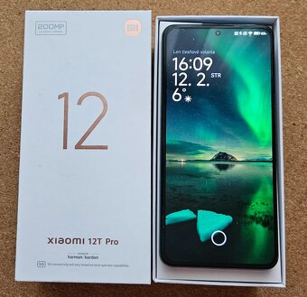 Predám Xiaomi 12T PRO 8 GB/256 GB modrý - 2