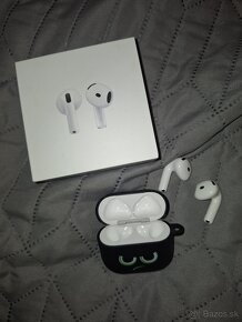 AirPods 4 - 2